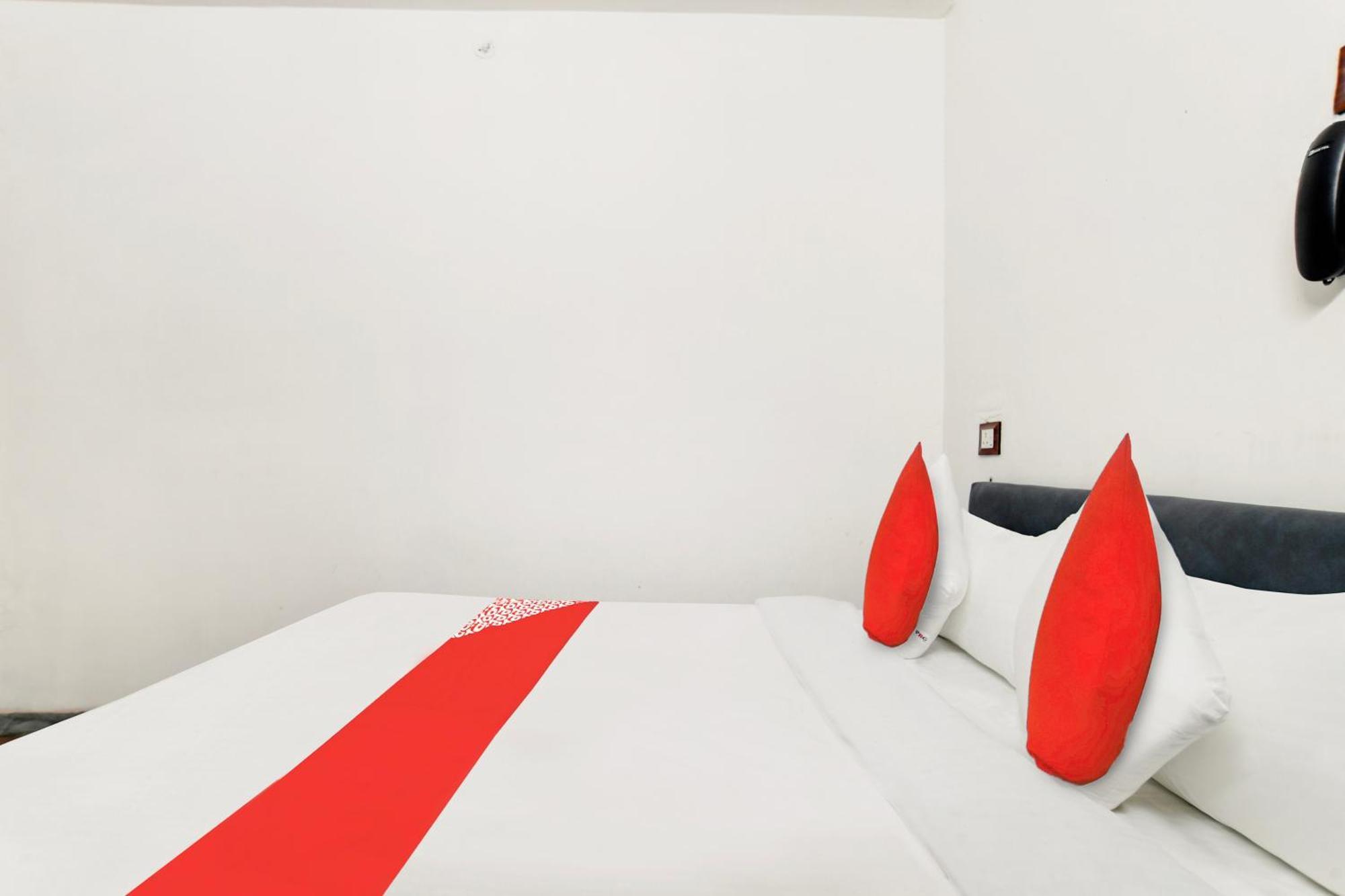 Oyo Flagship Hotel Shree United Indore Exterior foto
